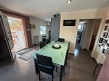 Schöne Villa mit 5 Schlafzimmern und 3 Bädern in Sax. in Real Estate Alicante