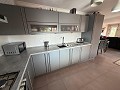 Schöne Villa mit 5 Schlafzimmern und 3 Bädern in Sax. in Real Estate Alicante