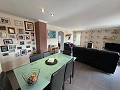 Schöne Villa mit 5 Schlafzimmern und 3 Bädern in Sax. in Real Estate Alicante