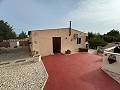 Schöne Villa mit 5 Schlafzimmern und 3 Bädern in Sax. in Real Estate Alicante
