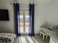 Atemberaubende, bezugsfertige Neubauvilla mit Gästehaus, Garage und Sommerküche! in Real Estate Alicante