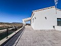Increíble vivienda nueva lista para entrar a vivir, con gran sótano y piscina in Real Estate Alicante