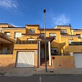 Wunderschönes Stadthaus mit 5 Schlafzimmern und Garage in La Romana in Real Estate Alicante