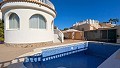 Prachtige luxe villa met 3 slaapkamers en 2 badkamers in Lo Pepin, Quesada. in Real Estate Alicante