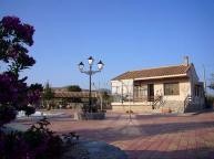 Prachtige villa met zwembad in Real Estate Alicante