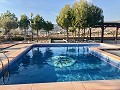 Grote nieuwbouw villa met zwembad in Real Estate Alicante
