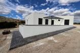 Neubauvilla mit 4 Schlafzimmern und 8m Pool in Real Estate Alicante