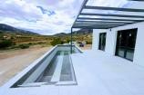 Neubauvilla mit 4 Schlafzimmern und 8m Pool in Real Estate Alicante