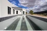 Neubauvilla mit 4 Schlafzimmern und 8m Pool in Real Estate Alicante