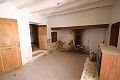 Village House in Raspay in need of reforming in Real Estate Alicante