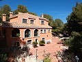 Villa Bodega - Gran casa de construcción de alta calidad in Real Estate Alicante