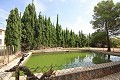 Casa de campo con piscina en una bonita ubicación in Real Estate Alicante