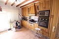 Groot vrijstaand huis met 9 slaapkamers in de stad, ideaal voor zaken in Real Estate Alicante