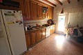 Groot vrijstaand huis met 9 slaapkamers in de stad, ideaal voor zaken in Real Estate Alicante