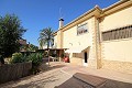 Groot vrijstaand huis met 9 slaapkamers in de stad, ideaal voor zaken in Real Estate Alicante