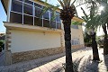 Groot vrijstaand huis met 9 slaapkamers in de stad, ideaal voor zaken in Real Estate Alicante