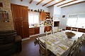 Grande Villa avec piscine et jardin in Real Estate Alicante