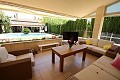 Grande Villa avec piscine et jardin in Real Estate Alicante