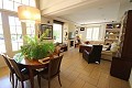 Grande Villa avec piscine et jardin in Real Estate Alicante