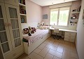 Grande Villa avec piscine et jardin in Real Estate Alicante