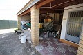 Vrijstaande villa dicht bij de stad in Caudete in Real Estate Alicante