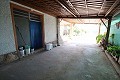 Vrijstaande villa dicht bij de stad in Caudete in Real Estate Alicante