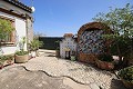 Vrijstaande villa dicht bij de stad in Caudete in Real Estate Alicante