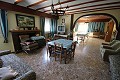Vrijstaande villa dicht bij de stad in Caudete in Real Estate Alicante