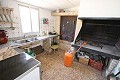 Vrijstaande villa dicht bij de stad in Caudete in Real Estate Alicante