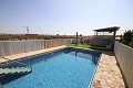 Vrijstaande villa dicht bij de stad in Caudete in Real Estate Alicante
