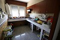 Vrijstaande villa dicht bij de stad in Caudete in Real Estate Alicante