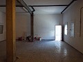 Large Townhouse with garage in Caudete in Real Estate Alicante