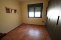 Große freistehende Villa mit Pool in der Nähe der Stadt in Elda-Petrer in Real Estate Alicante