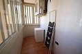 Große freistehende Villa mit Pool in der Nähe der Stadt in Elda-Petrer in Real Estate Alicante