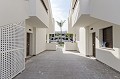 Bonito Apartamento con una gran Piscina Común y 4 Pistas de Golf cerca in Real Estate Alicante