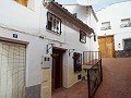 Maison de ville avec solarium à Teresa de Cofrentes in Real Estate Alicante