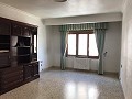 Wohnung mit Garage im Stadtzentrum in Real Estate Alicante