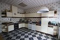 Drei Häuser auf einem Grundstück in Monovar in Real Estate Alicante