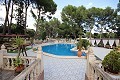 Drei Häuser auf einem Grundstück in Monovar in Real Estate Alicante