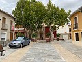 Herenhuis om te hervormen in het centrum van Aspe in Real Estate Alicante