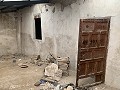 Herenhuis om te hervormen in het centrum van Aspe in Real Estate Alicante