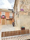 Herenhuis om te hervormen in het centrum van Aspe in Real Estate Alicante