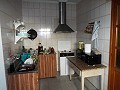 Townhouse with 5 bedrooms and private Garden in Real Estate Alicante