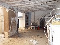 Townhouse with 5 bedrooms and private Garden in Real Estate Alicante