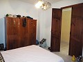 Townhouse with 5 bedrooms and private Garden in Real Estate Alicante
