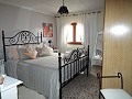 Mooi herenhuis met 4 slaapkamers in het centrum van Ayora in Real Estate Alicante