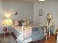 Mooi herenhuis met 4 slaapkamers in het centrum van Ayora in Real Estate Alicante