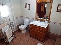 Mooi herenhuis met 4 slaapkamers in het centrum van Ayora in Real Estate Alicante