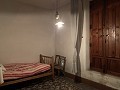 Stadthaus mit 7 Schlafzimmern in Agost in Real Estate Alicante