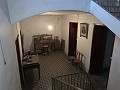 Stadthaus mit 7 Schlafzimmern in Agost in Real Estate Alicante
